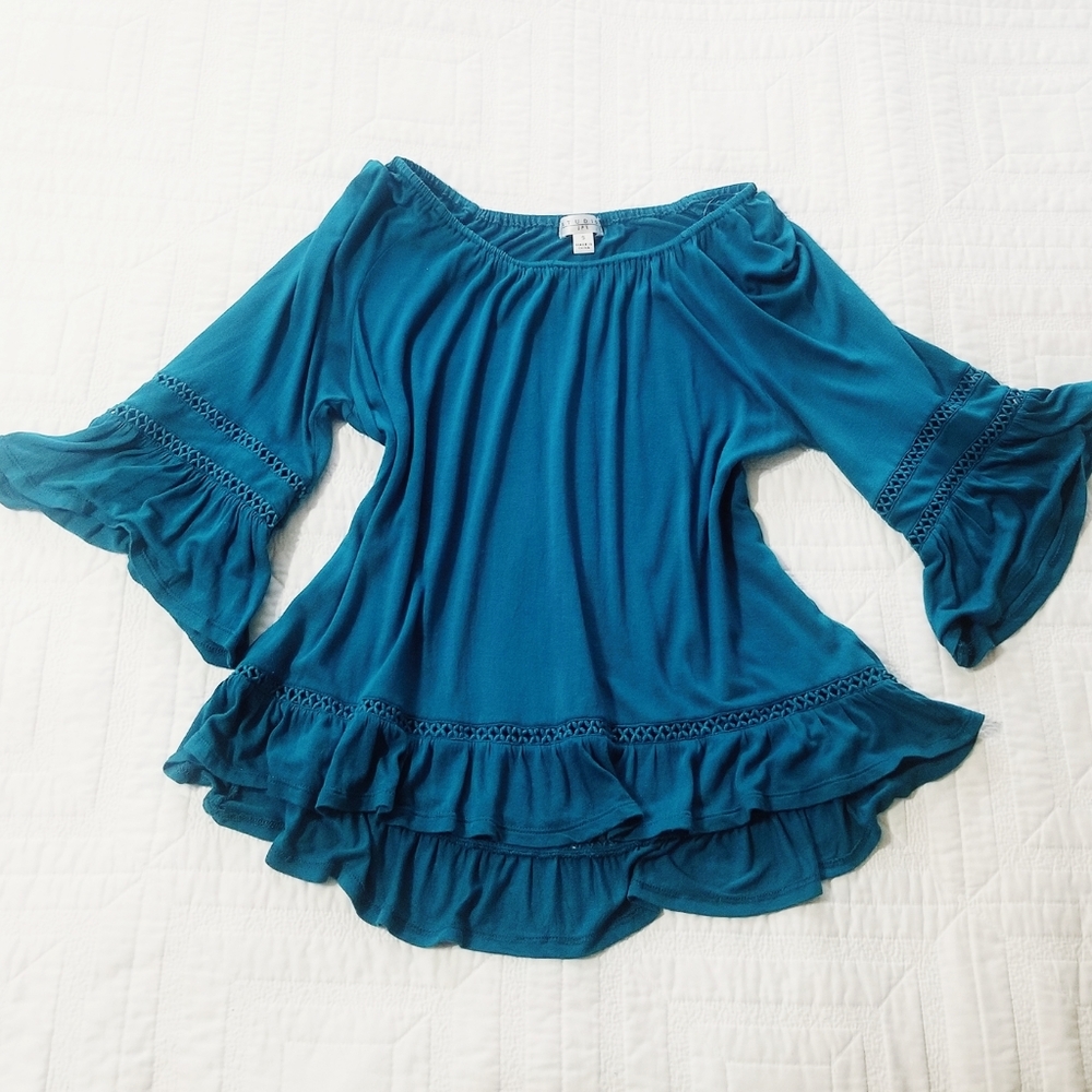 Turquoise flowy boho top S